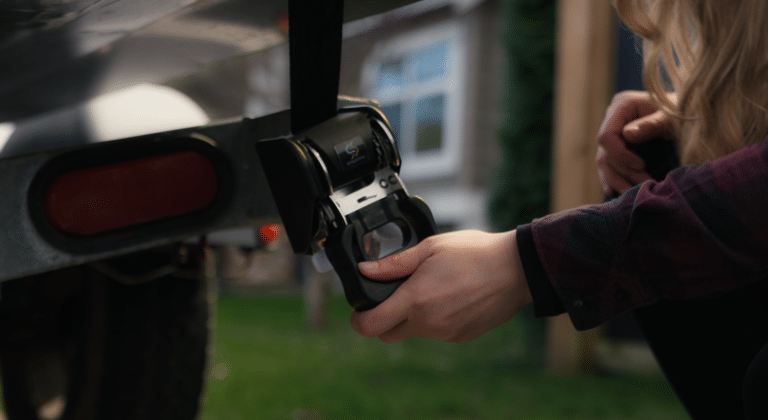 Mastering The Use of Dual Lock Retractable Ratchet Straps